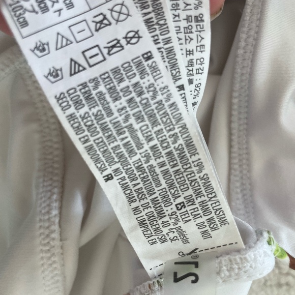 FOREVER 21 CHERRY BLOSSOM DESIGN DEEP NECK PLUNGE ONE PIECE BATHING SUIT SIZE LG - Picture 10 of 16